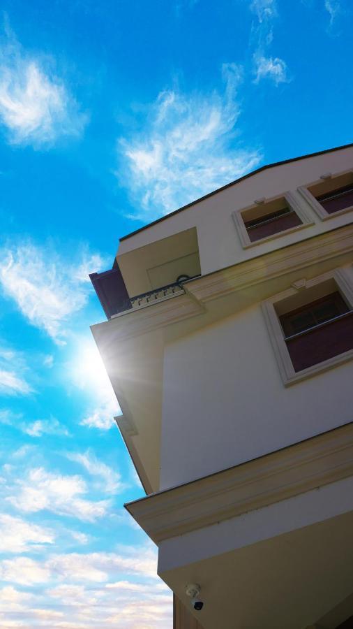 Hotel Castello Prizren Esterno foto