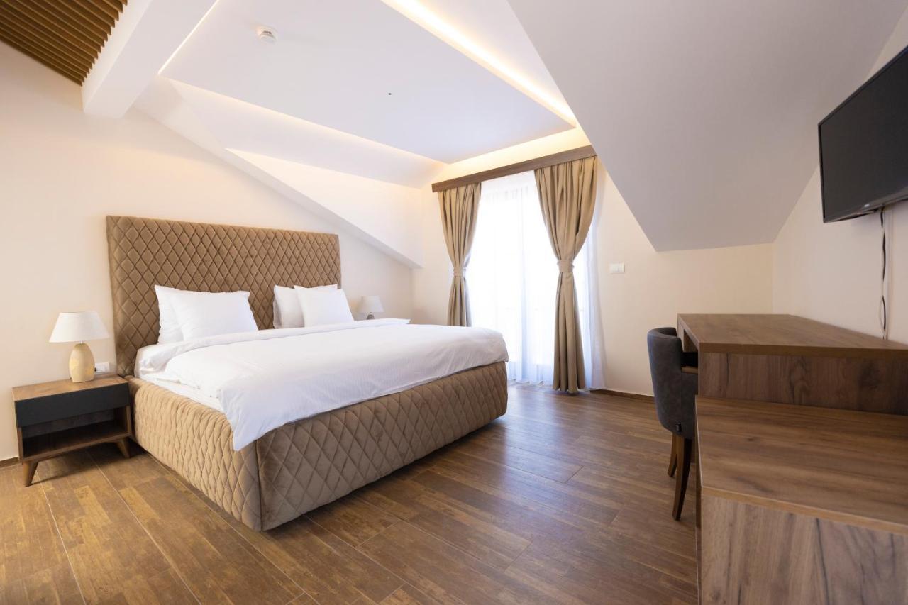 Hotel Castello Prizren Esterno foto