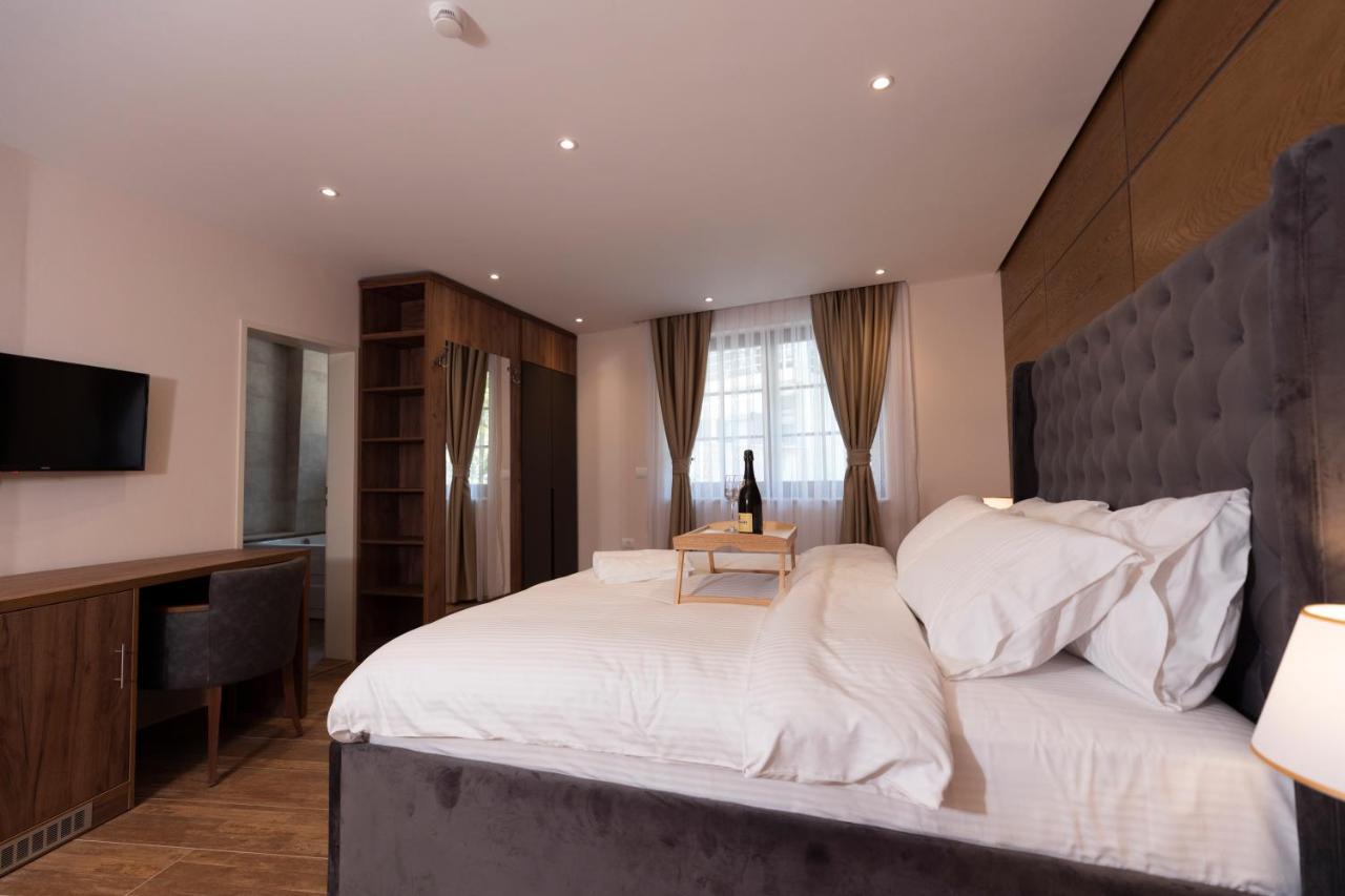 Hotel Castello Prizren Esterno foto